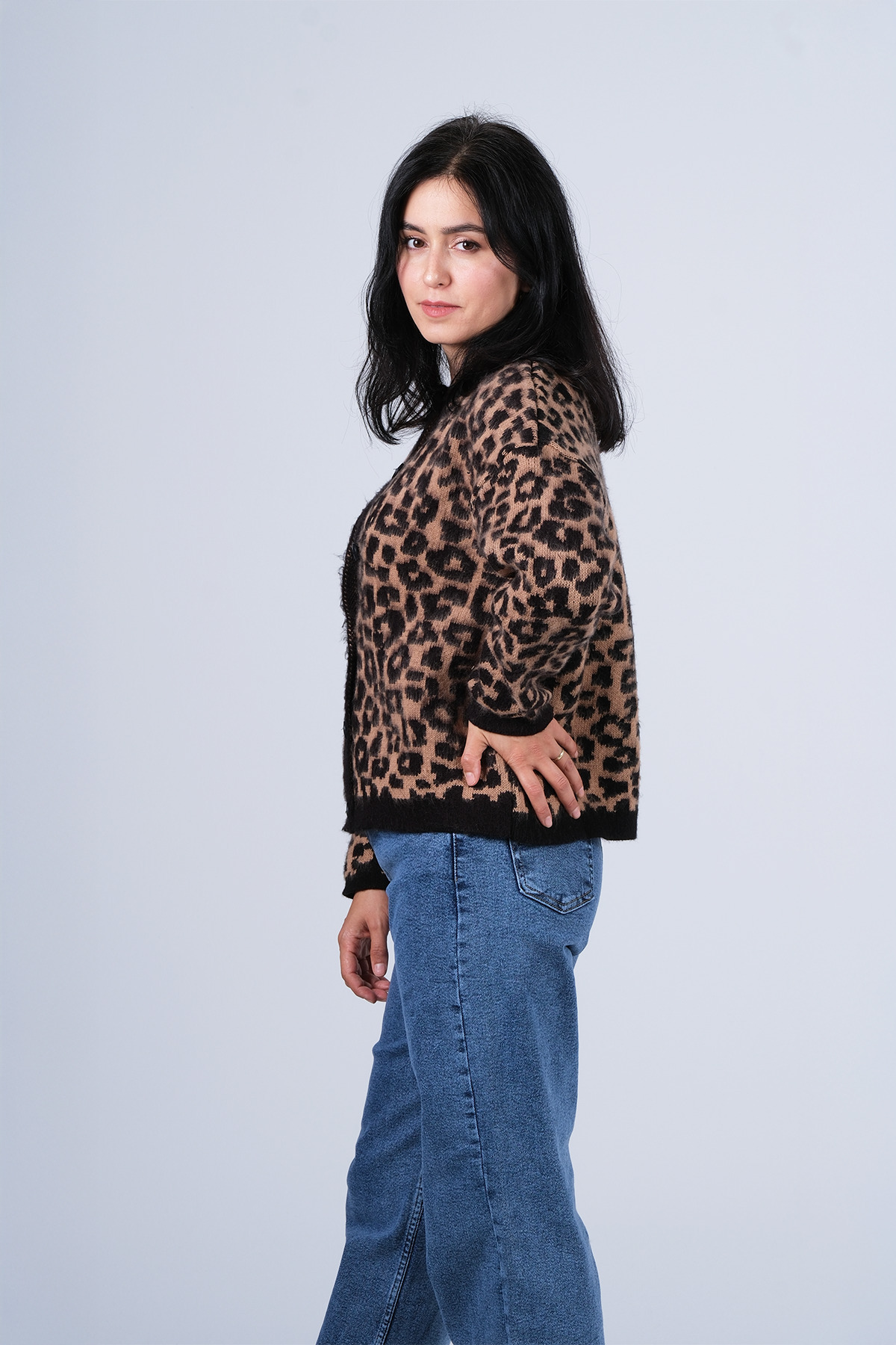 LEOPAR HIRKA